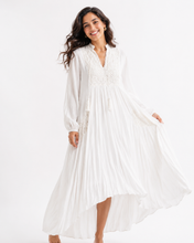 Load image into Gallery viewer, WHITE VOILE DRESS

