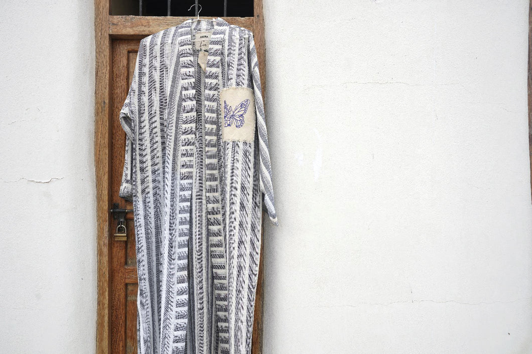 Aicha Hand Embroidary Linen Bisht